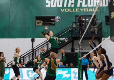 USF volleyball secures best conference start since 2002